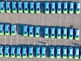 Itaipu entrega 72 veículos elétricos para reforçar a saúde em 22 municípios do Paraná