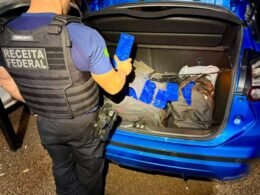 Motorista é preso por tráfico e corrupção de menores após transportar droga com adolescentes