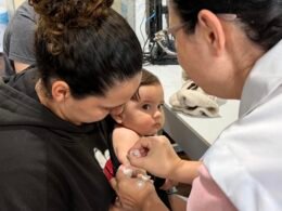 Foz aplicou 1.429 doses de vacina no sábado do Dia D, em 12 unidades de saúde
