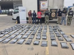 Primeira grande apreensão na Ponte da Integração: escâner acha 304 quilos de maconha em teto falso