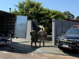 Seguiram os carros desde o rio até uma casa no Campos do Iguaçu: 2,6 toneladas de maconha