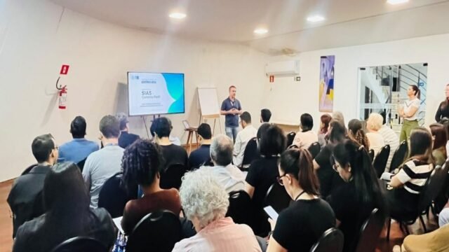 Foz moderniza assistência social com sistema que integra histórico das famílias