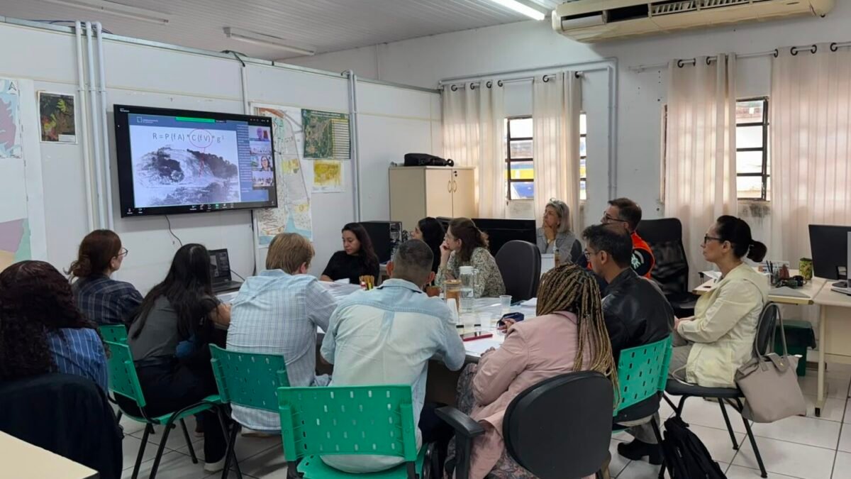 Quinze servidores de Foz estão em um curso nacional sobre emergência climática