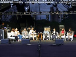Cada livro lido tira quatro dias de pena, e o projeto sobe ao palco da Feira do Livro