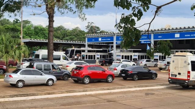 Misiones tem três propostas para acabar com a fila na fronteira com Foz