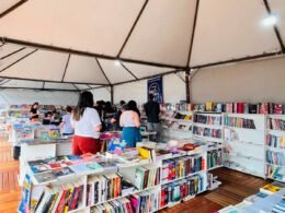 Feira do Livro passa de 8,6 mil visitantes em dois dias