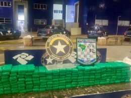 Motorista diz que receberia R$ 10 mil para levar 106,9 kg de maconha a Cascavel