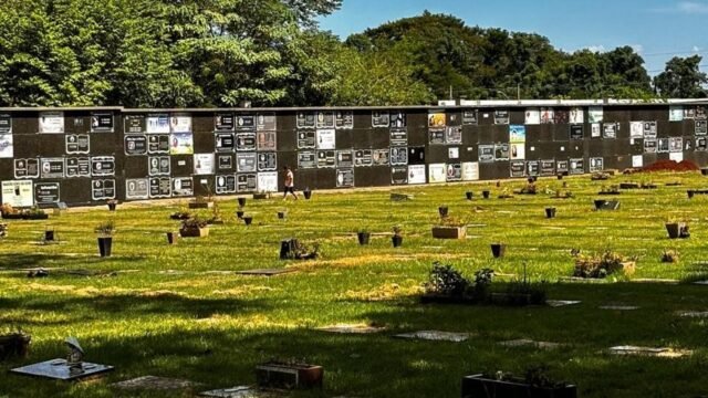 Cinco corpos esperam sepultamento em câmaras frias em Foz