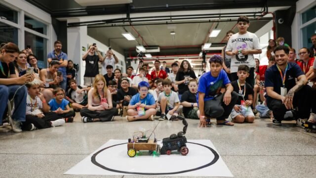 Sem aula na quinta e na sexta, dá para montar robô e videogame no Latinoware