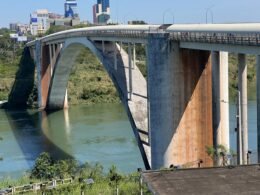 Brasil e Paraguai votam no mesmo domingo, e a ponte vai ter eleitor nos dois sentidos