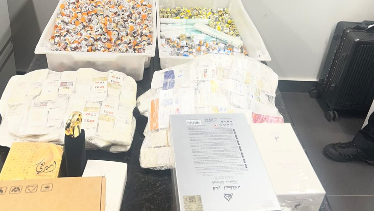 PF prende dois passageiros com 1.900 ampolas de tirzepatida no aeroporto de Foz do