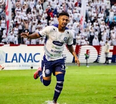 Foz do Iguaçu FC empata em Curitiba e decide vaga na semifinal no domingo